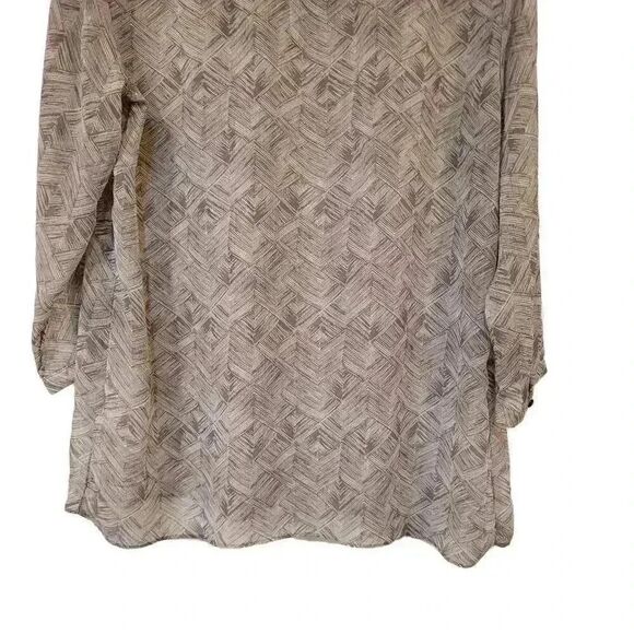 Banana Republic Women's Tan & White Poly Chiffon Sheer Blouse - Picture 6 of 8